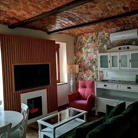 A Casa Da Mae Оливенса